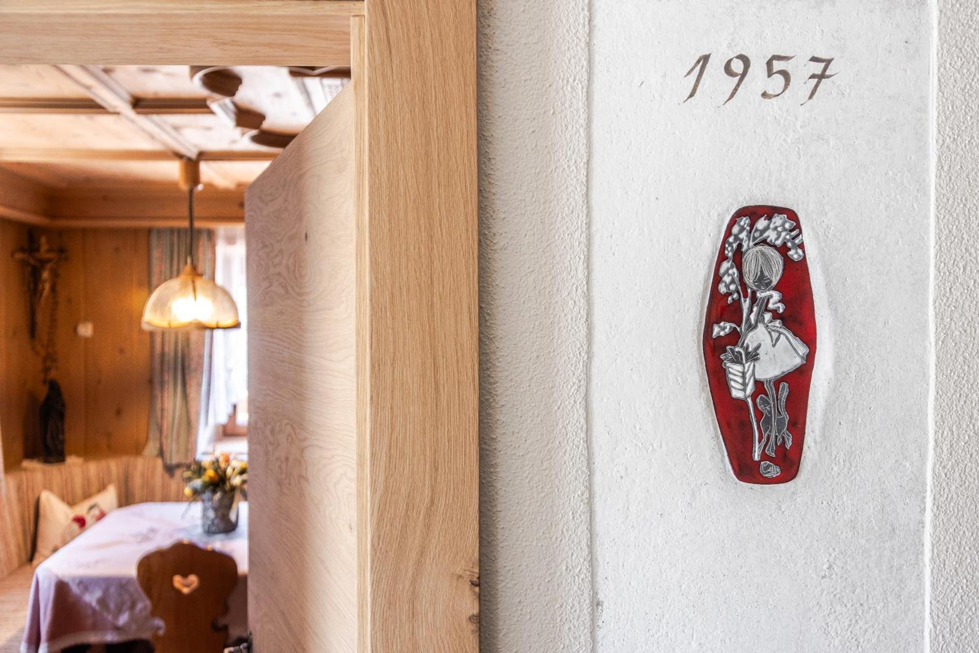 Villa Resi B&B Corvara In Badia Exterior photo